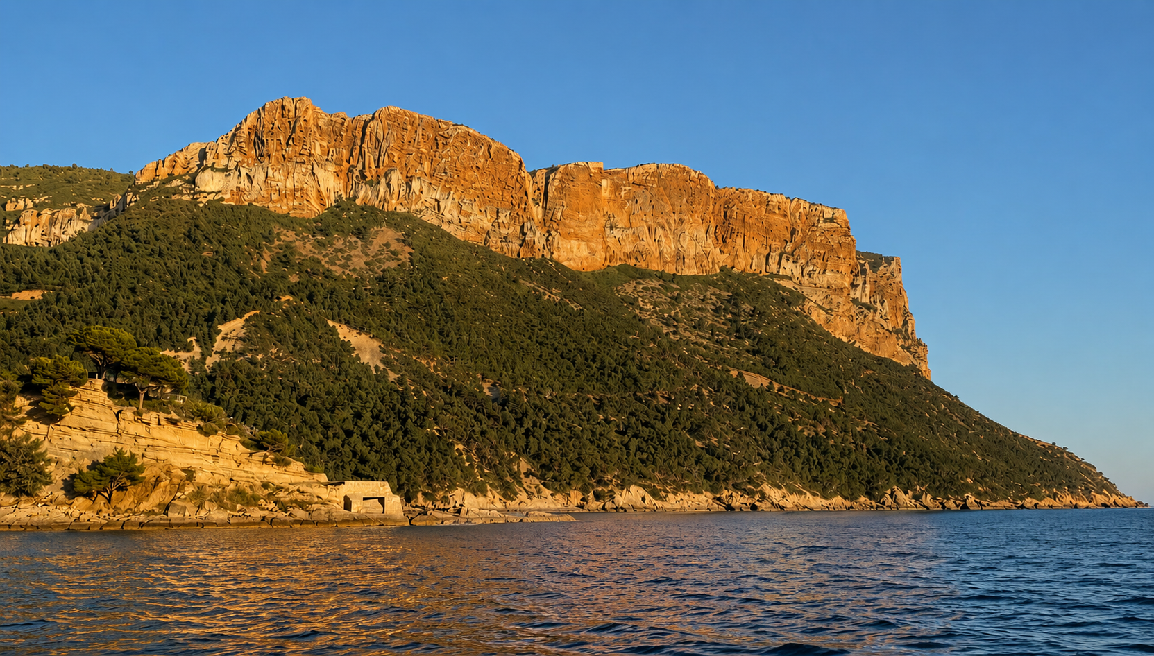 Les falaises du Cap Canaille, entre Marseille et Cassis